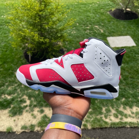 Jordan 6 “Carmine”
